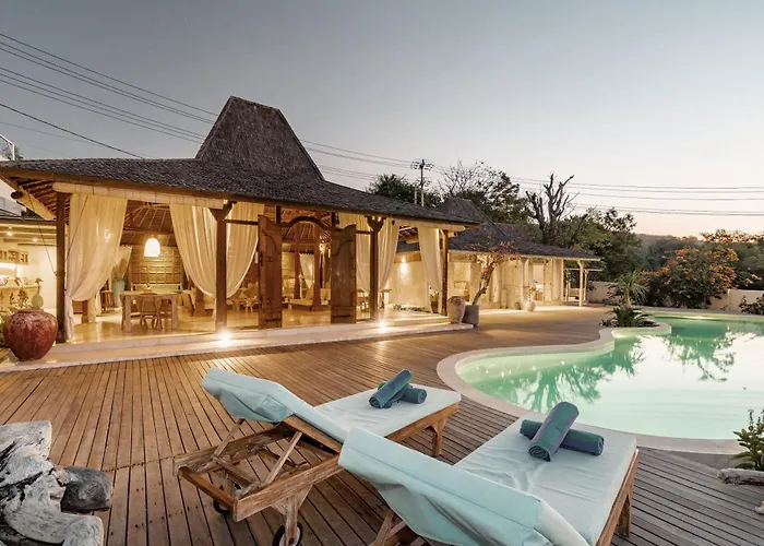 Dolce Nusa Penida Villa