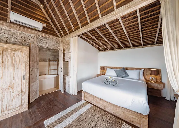 Dolce Nusa Penida Villa *