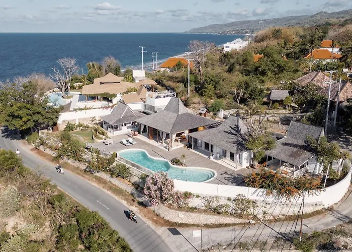 Dolce Nusa Penida Villa