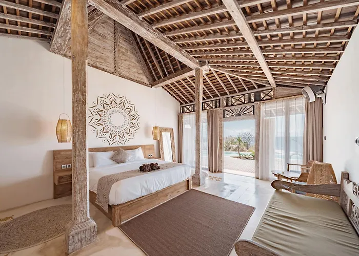 Dolce Nusa Penida Villa